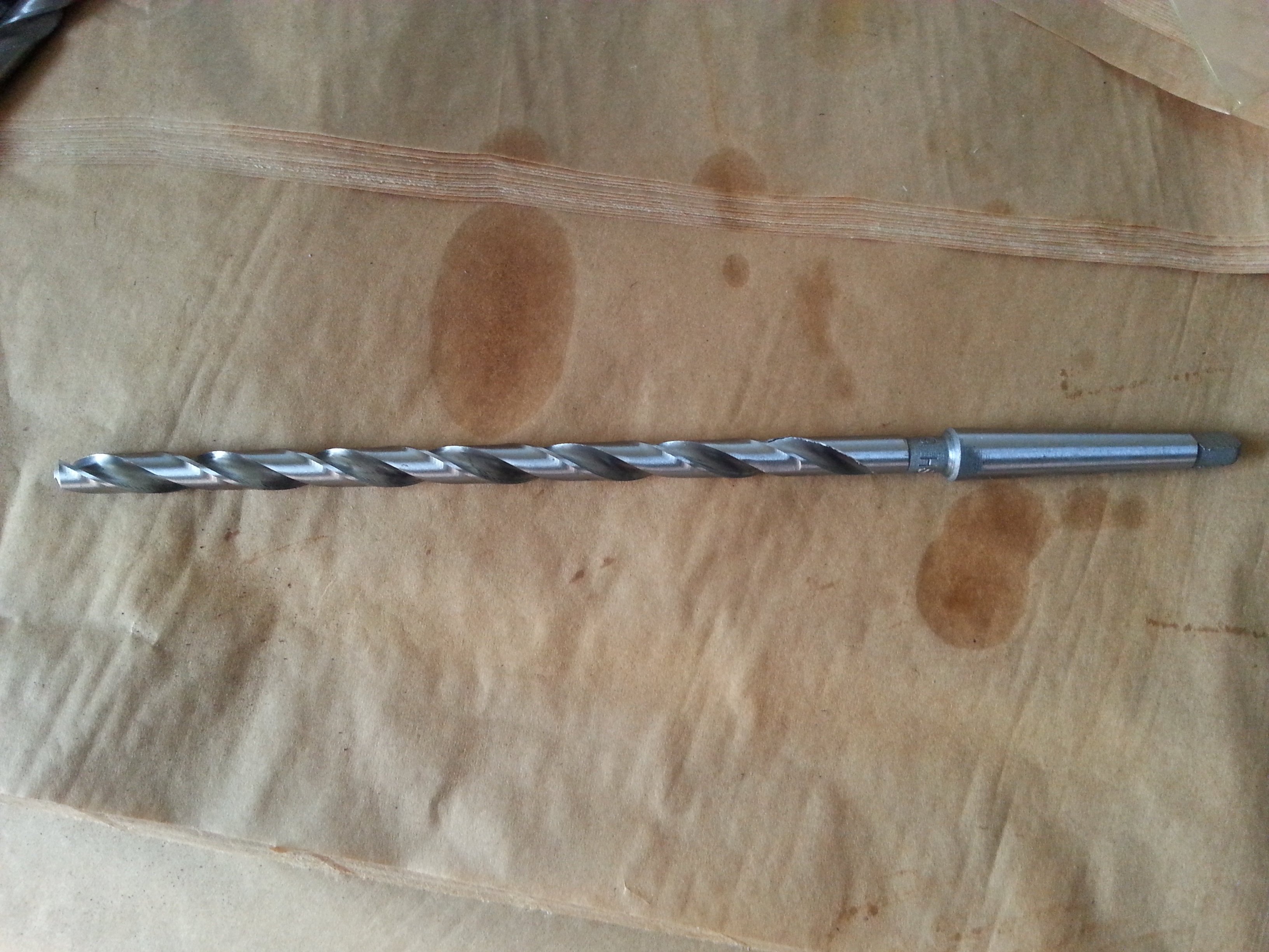 DIN338 HSS Taper Shank Milled White Twist Drill Bits เครื่องมือเจาะเรียบ